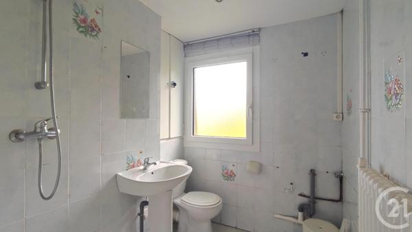 Appartement T3 à vendre  3 pièces - 60,99 m2 ALLEVARD - 38