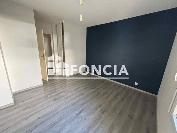 Location Appartement 2 pièces 41 m² - 9 D RUE GABRIEL VILAIN Les Mureaux 78130