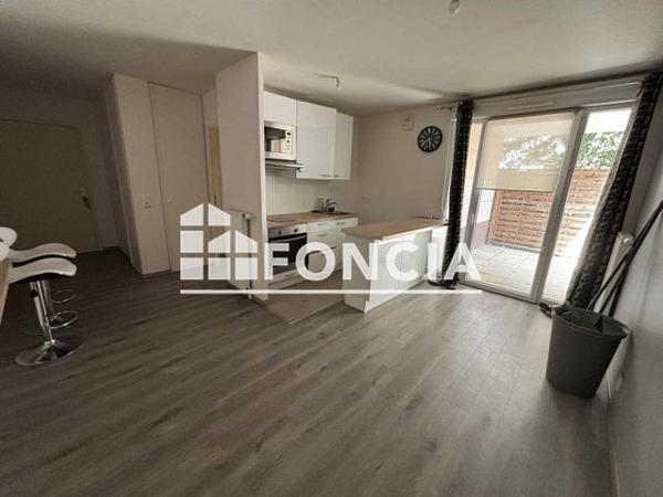 Location Appartement 2 pièces 41 m² - 9 D RUE GABRIEL VILAIN Les Mureaux 78130