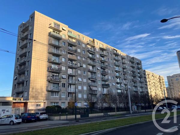 Parking à vendre  12 m 2   COURBEVOIE  - 92