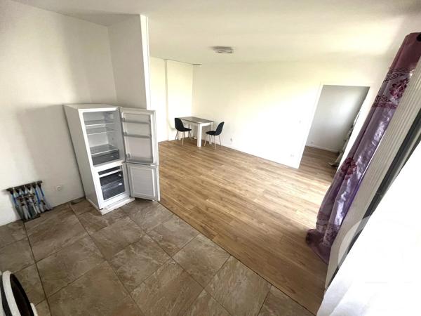 Appartement F2 à vendre  2 pièces - 46,05 m 2   GENNEVILLIERS  - 92