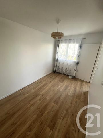 Appartement F2 à vendre  2 pièces - 46,05 m 2   GENNEVILLIERS  - 92
