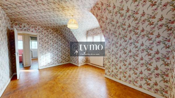Maison 5 pièce(s) 4 chambre(s) 106 m²