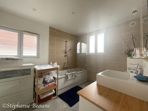 Maison 3 chambres à Eaubonne quartier Cerisaie Jean Macé, proche gares et écoles, DPE D