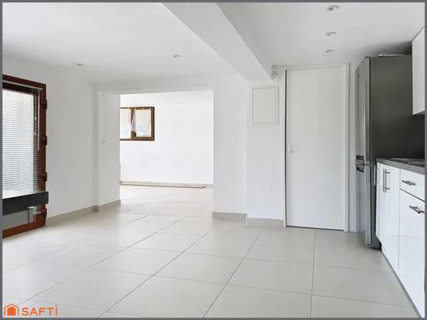 Chalet typique rénové, charme, clarté et cocooning.