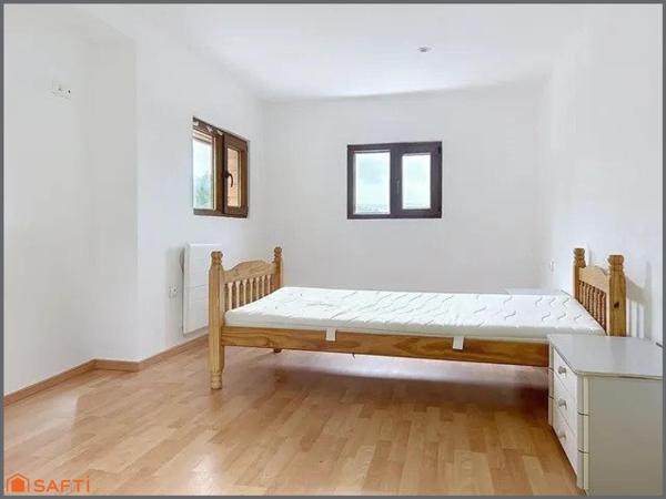 Chalet typique rénové, charme, clarté et cocooning.