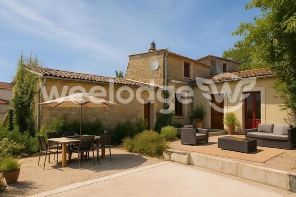 Maison à vendre 1 pièces de 186 m² à Mornac