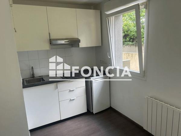 Location Appartement 2 pièces 46.2 m² - 3 RUE BERTHELOT Lille 59800