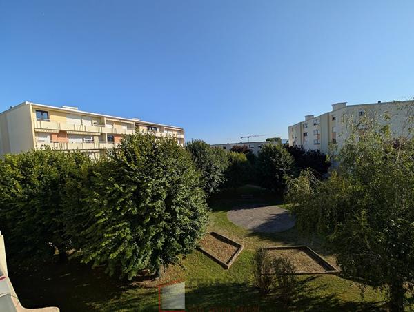 T3 Bis avec BALCON et GARAGE - Exposition sud