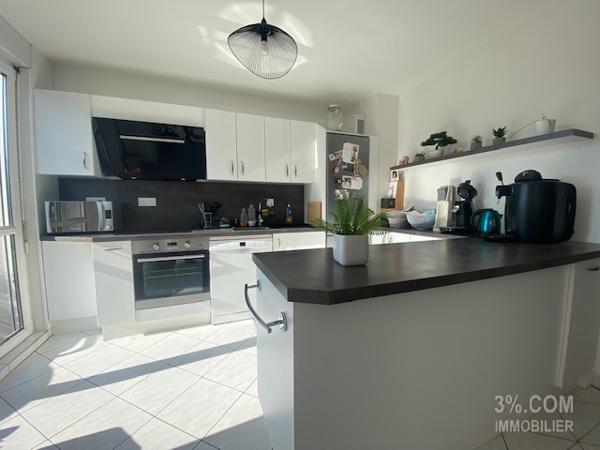 3%COM Beau F3 avec double balcon et double garage  Hochfelden (67270)