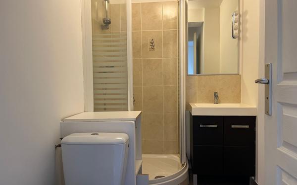 Appartement à louer    2 pièces •  Damville