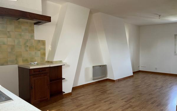Appartement à louer    2 pièces •  Damville