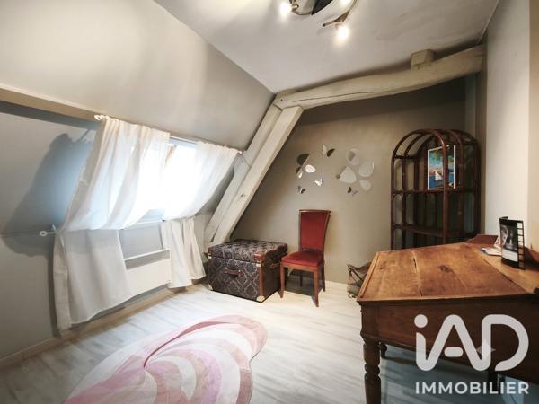 Maison à vendre 7 pièces 174,79 m² Mesnières-en-Bray