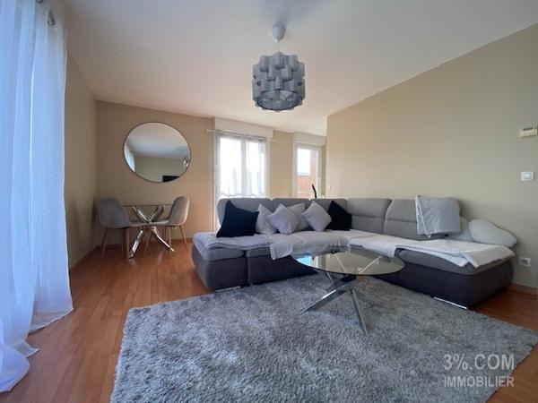 3%.COM Très beau F2 avec terrasse et garage - vendu loué Strasbourg (67000)