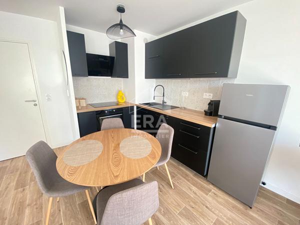 APPARTEMENT DE 2 PIECES A LOUER MEUBLÉ A PLAISIR - CENTRE-VILLE