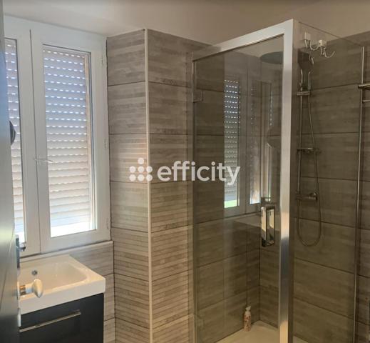 Local Commercial - 424 m² Exclusivité efficity