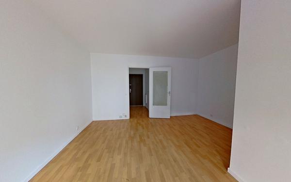 Appartement à louer    1 pièce • 32,96 m2 Bron