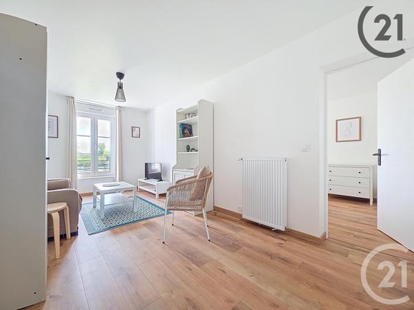 Maison à vendre  12 pièces - 346 m2 SISSONNE - 02