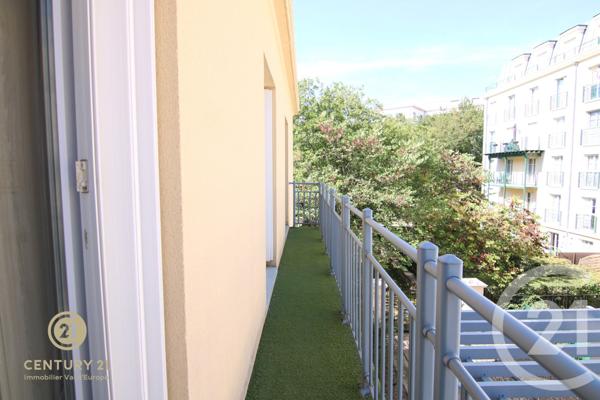 Appartement F5 à vendre  5 pièces - 88,20 m2 CHESSY - 77