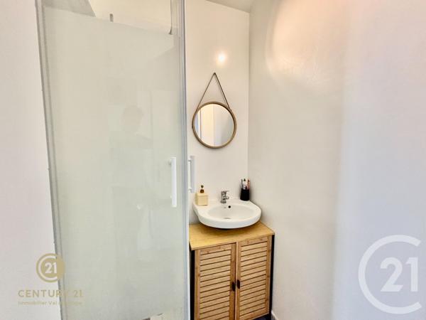 Appartement F5 à vendre  5 pièces - 88,20 m2 CHESSY - 77