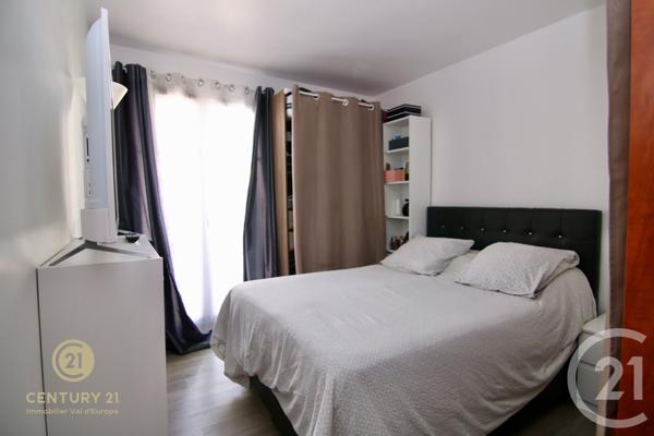 Appartement F5 à vendre  5 pièces - 88,20 m2 CHESSY - 77