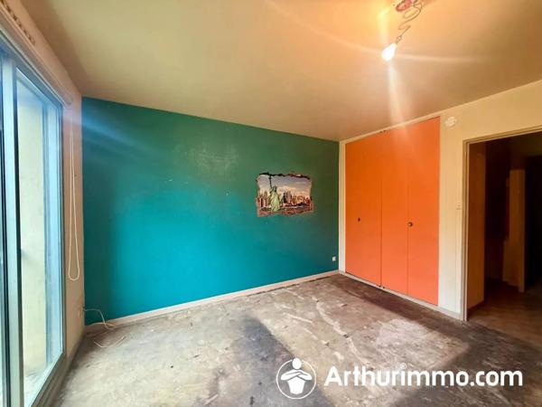 Vente                                                      Appartement
                        
                     1 pièces                      29 m2                     à Belfort