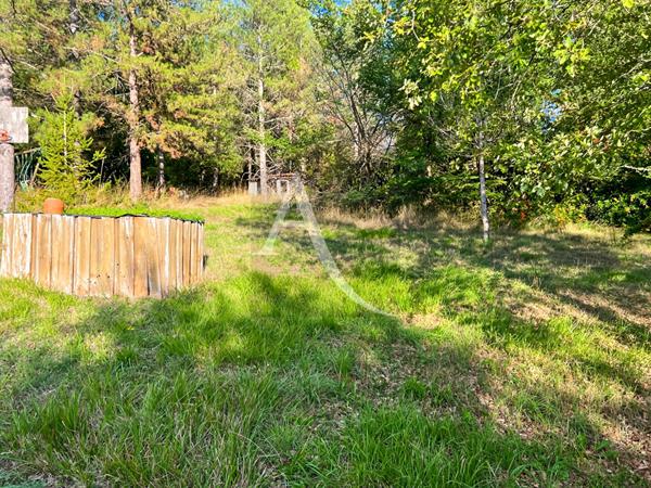 Maison récente avec grand terrain ? À 5 min des commerces, cadre campagne idéal !