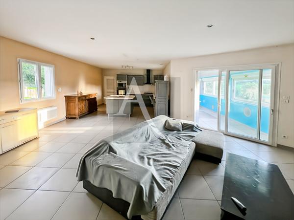 Maison récente avec grand terrain ? À 5 min des commerces, cadre campagne idéal !