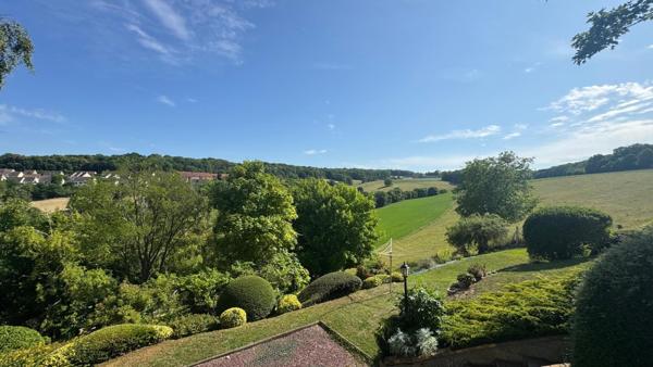 Maison familiale 7 pièces, proche centre Gaillon