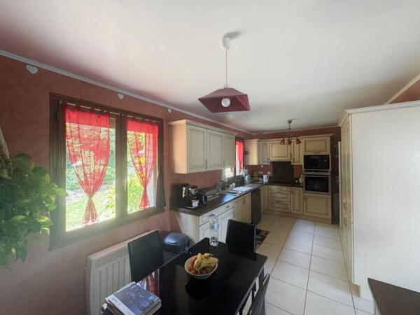 Maison familiale 7 pièces, proche centre Gaillon