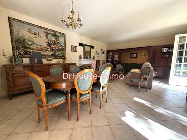 Maison à vendre 10 pièces de 215 m²