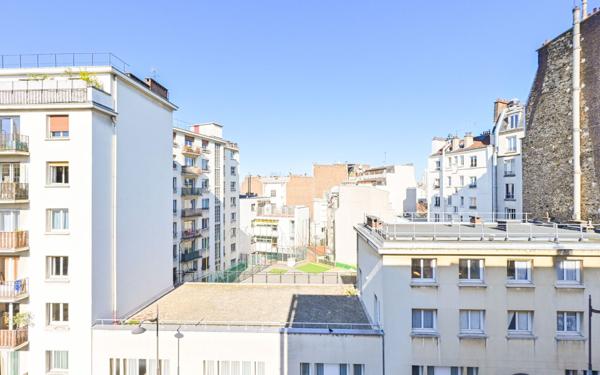 Appartement à vendre    4 pièces • 90,81 m2 Paris 19