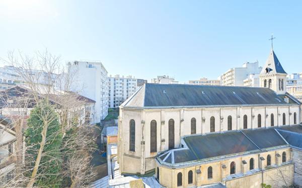 Appartement à vendre    4 pièces • 90,81 m2 Paris 19