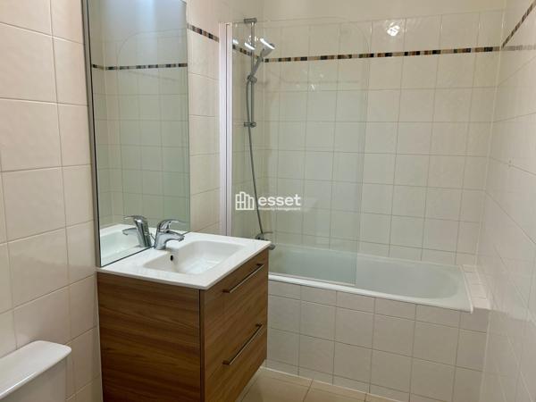 Location Studio 23 m² - Paris 75013