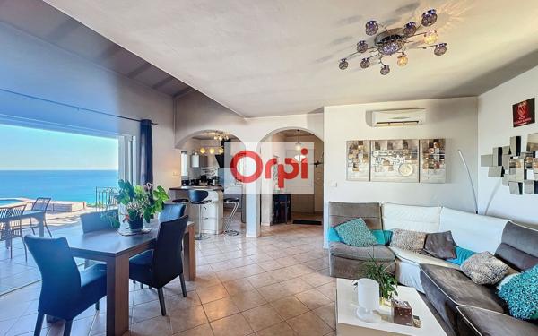 Maison à vendre    5 pièces •  Zonza