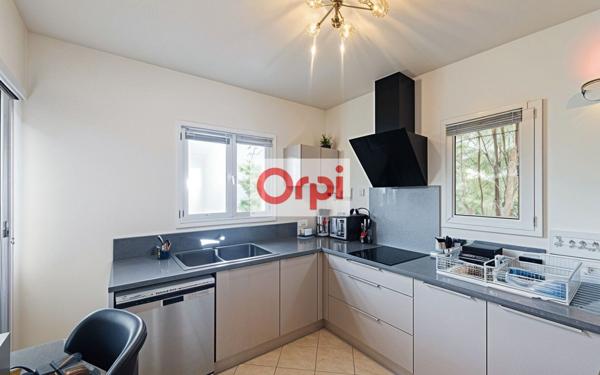 Maison à vendre    5 pièces •  Zonza