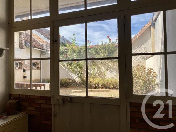 Maison à vendre  4 pièces - 107 m 2   ST AMAND EN PUISAYE  - 58