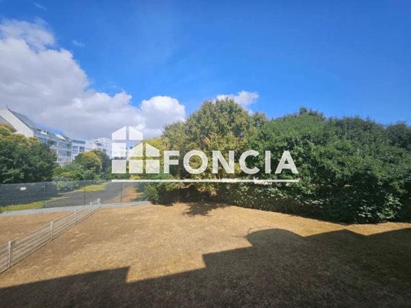 Location Appartement meublé 2 pièces 35.72 m² - 70 RUE LUCILE La Rochelle 17000