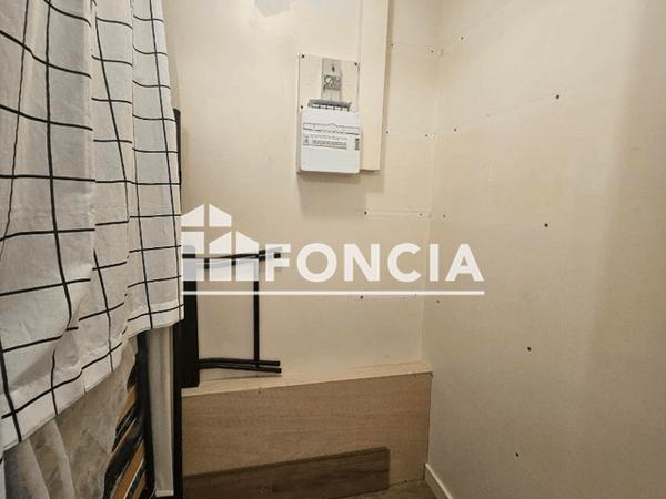 Location Appartement meublé 2 pièces 35.72 m² - 70 RUE LUCILE La Rochelle 17000