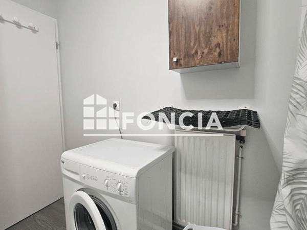 Location Appartement meublé 2 pièces 35.72 m² - 70 RUE LUCILE La Rochelle 17000