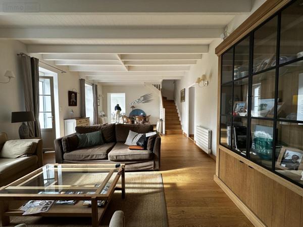 Maison à vendre à Arradon dans le Morbihan (56610), ref : 56003-1375