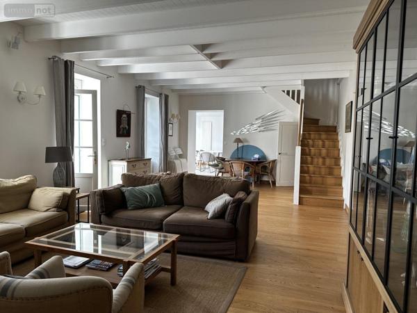 Maison à vendre à Arradon dans le Morbihan (56610), ref : 56003-1375