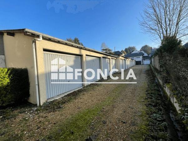 Location Parking - 52 BOULEVARD HERBET FOURNET Lisieux 14100