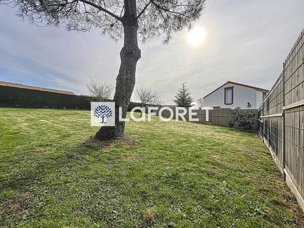 Achat terrain Saint-Amand-sur-Sèvre - 570 m² - 34 740 €