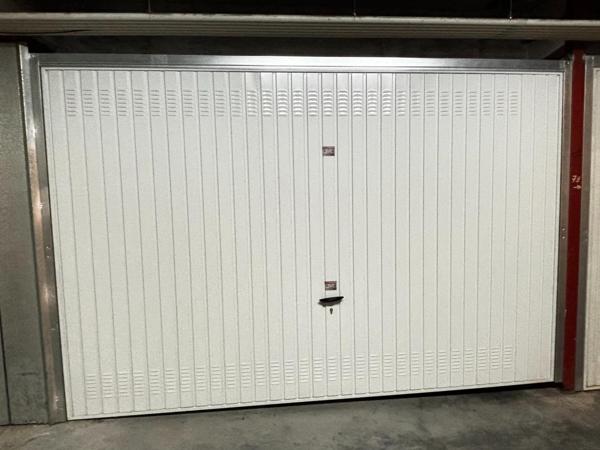 T2 rénové, lumineux avec très grande terrasse, jardin et garage fermé