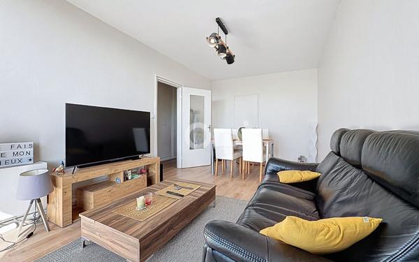 Appartement à vendre    3 pièces • 60,76 m2 Limoges