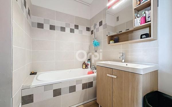 Appartement à vendre    3 pièces • 60,76 m2 Limoges