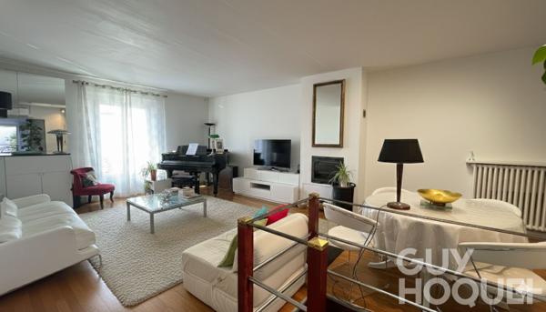 Centre-ville La Rochelle, dernier étage 2/3 pièces avec extérieur