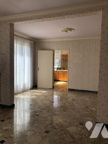 CHALONS EN CHAMPAGNE (51000) Maison d'environ 130m² sur une parcelle de 496m²