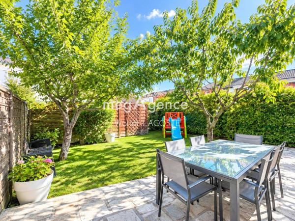 Maison à MAGNY-LES-HAMEAUX, 78114 - 5 pièces 101m²